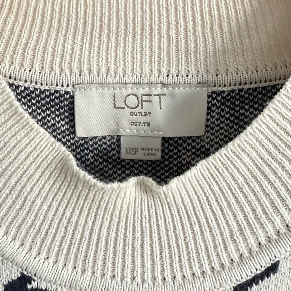 LOFT Black and White Houndstooth Sleeveless Top - Picture 6 of 6